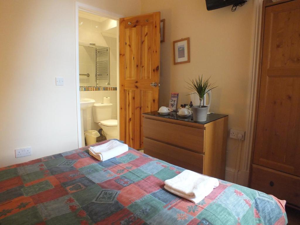 Leonardos Guest House Swansea Rom bilde